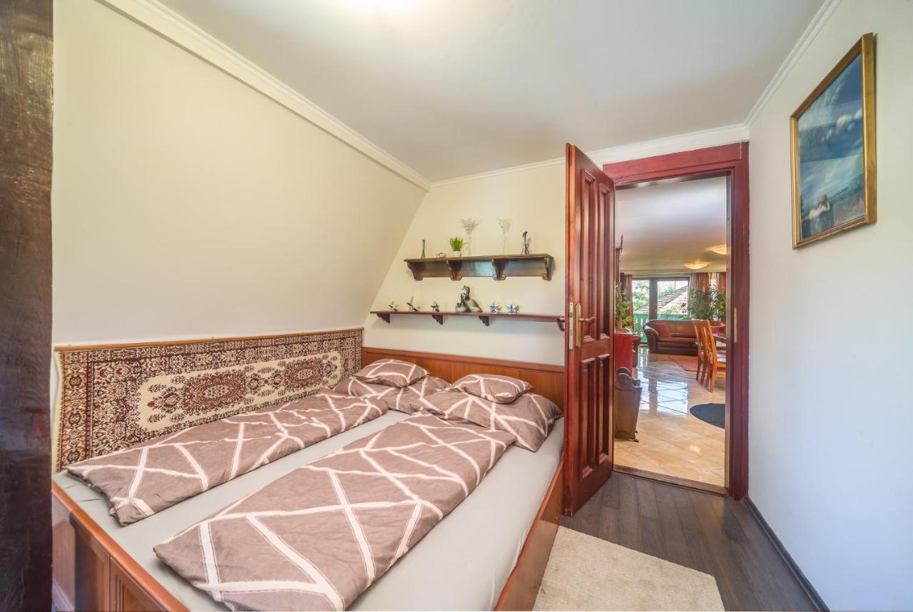 Tamas Apartman Balatonfoeldvar Sziveben- Egesz Evben Nyitva! Bagian luar foto